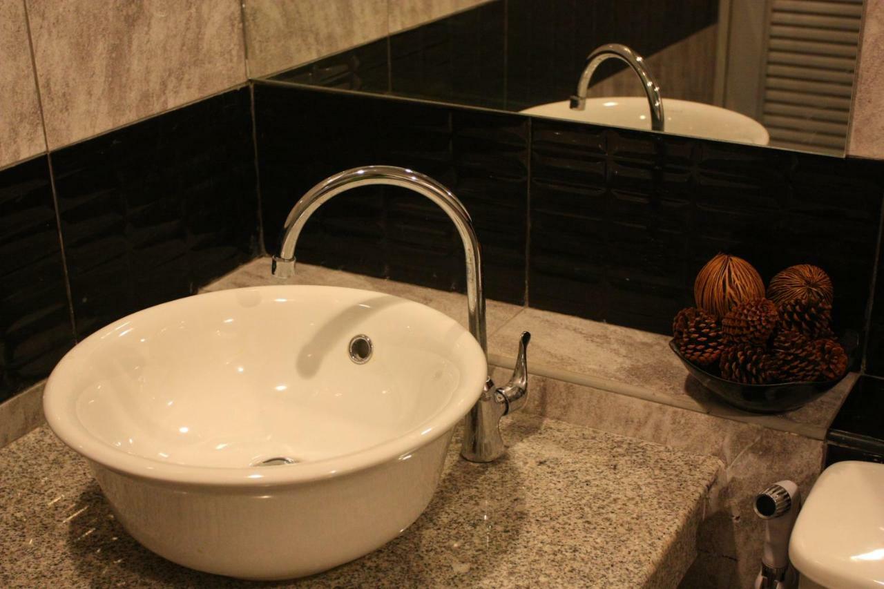 Loft Salaya Apartment Екстериор снимка